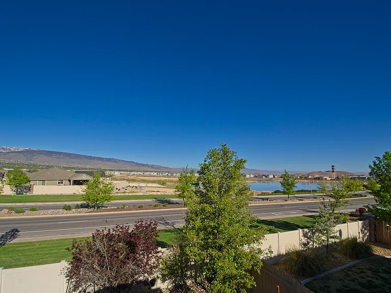 10725 Cordero Dr — Photo 30