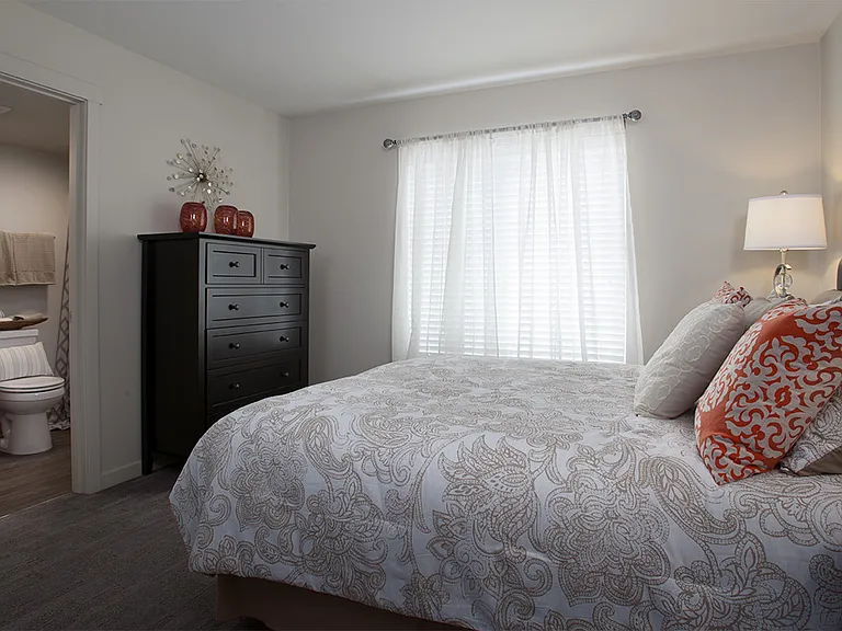 Rock Creek Ridge Apartments — Photo 3