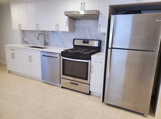 5685 W Goodman St #G, Chicago, IL 60630