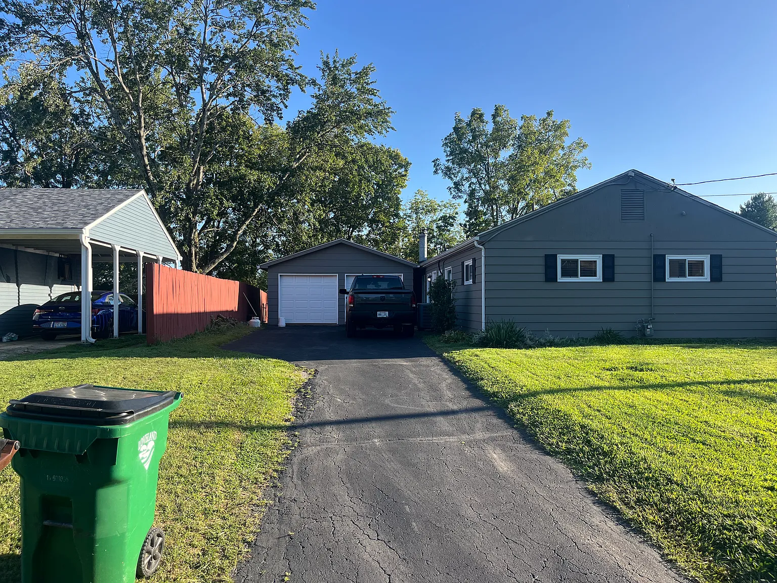 3 bed, 1300 sqft, $1,900 — Photo 4