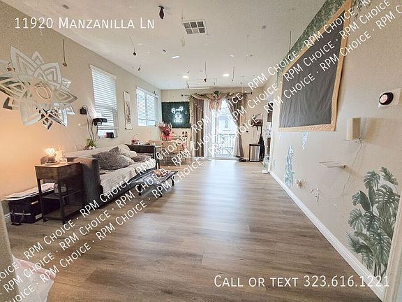 2nd image of 11920 Manzanilla Ln