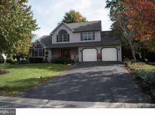 417 Troy Dr, Blandon, PA 19510