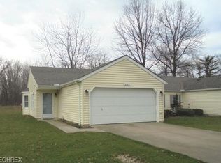 2193 Candlewood Dr, Avon, OH