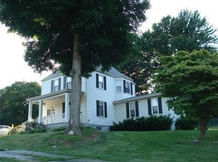 1202 Gringo Rd, Aliquippa, PA 15001