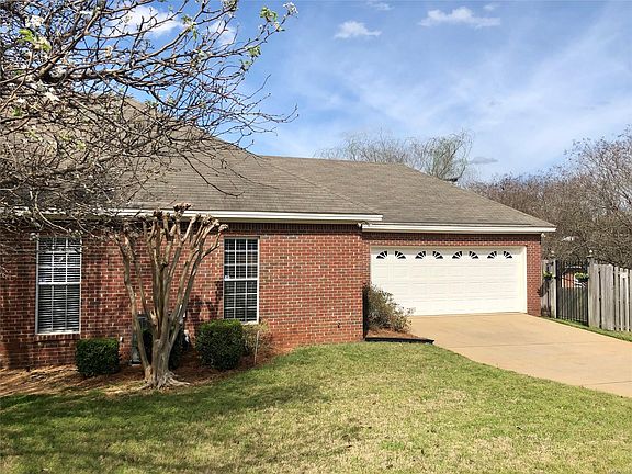 5th image of 301 Tecumseh Ct
