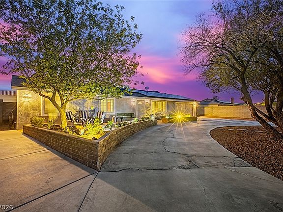 4th image of 7733 Firethorn Ln