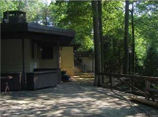 2181 Armstrong Rd, Portersville, PA 16051