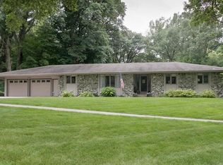 349 Green Valley Ter SE, Cedar Rapids, IA 52403