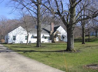 2351 Rockefeller Rd, Wickliffe, OH 44092