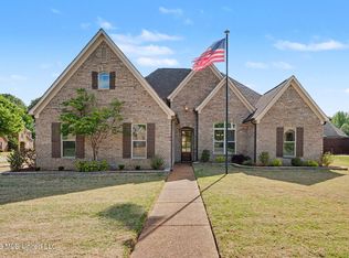 6826 Monica Ln, Olive Branch, MS 38654