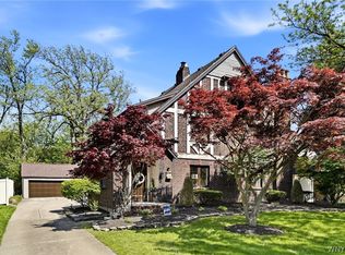 1041 Colvin Blvd, Buffalo, NY 14223
