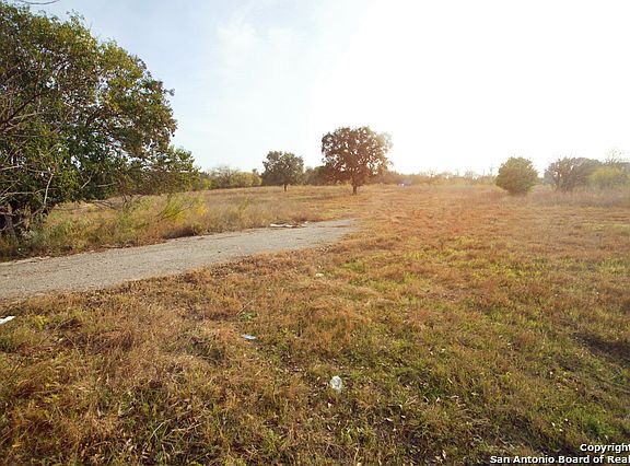 3rd image of 8265 Roy Ln