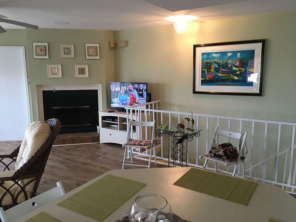 2nd image of 402A E Charleston Ave #4021