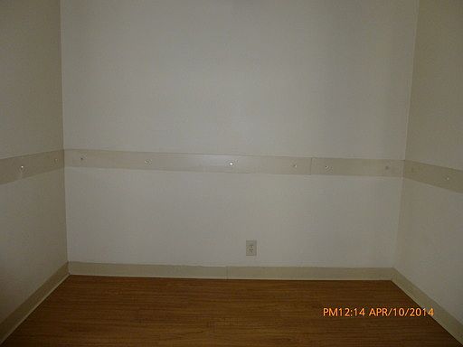 4th image of 3851 Pleasant Ave APT 1