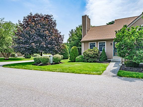 2nd image of 3 Estate Drive #3