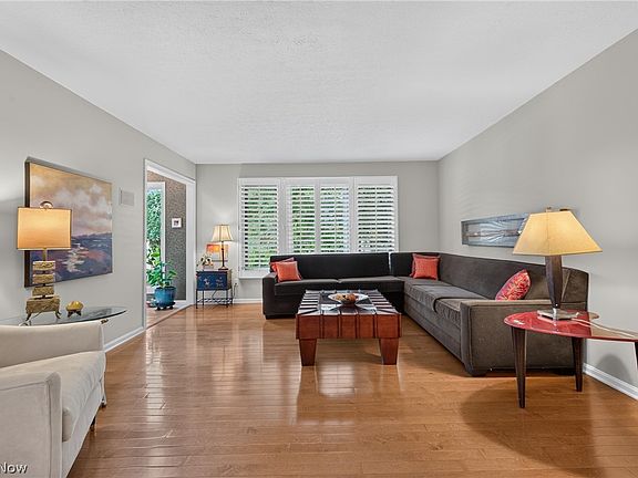 4th image of 35870 S Huntington Dr