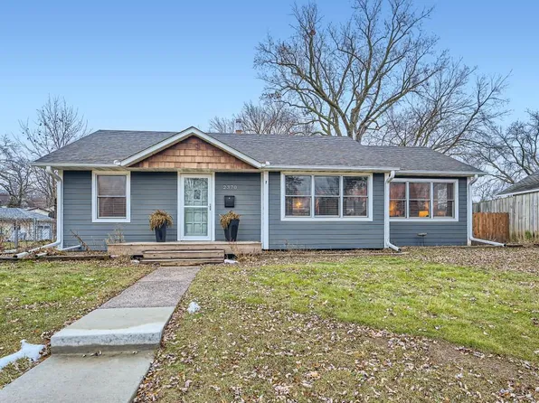2370 7th Ave E, North Saint Paul, MN 55109