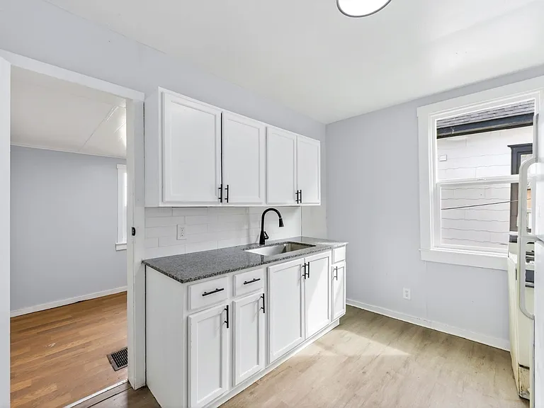 1046 Ann Ave #2 — Photo 12