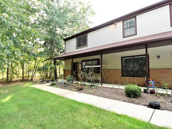 3rd image of 113 Aspen Dr
