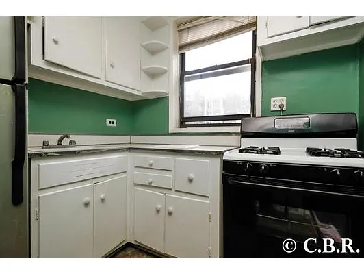 Sold by Coldwell Banker Reliable Real Estate | media 31