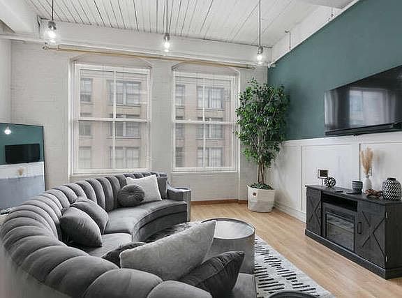2nd image of 507 N 13th St APT 507