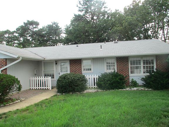 2nd image of 1091A Argyll Cir