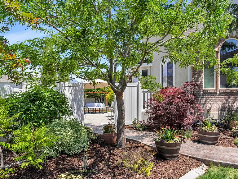 9959 S Eden Point Cir — Photo 12