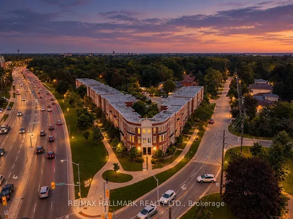 4689 Kingston Rd #52, Toronto, ON M1E 2R1