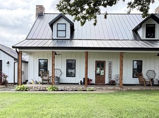 358 S Pianalto Rd, Springdale, AR 72762