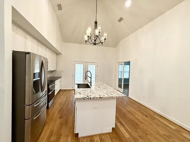 2116 Live Oak St #B — Photo 7