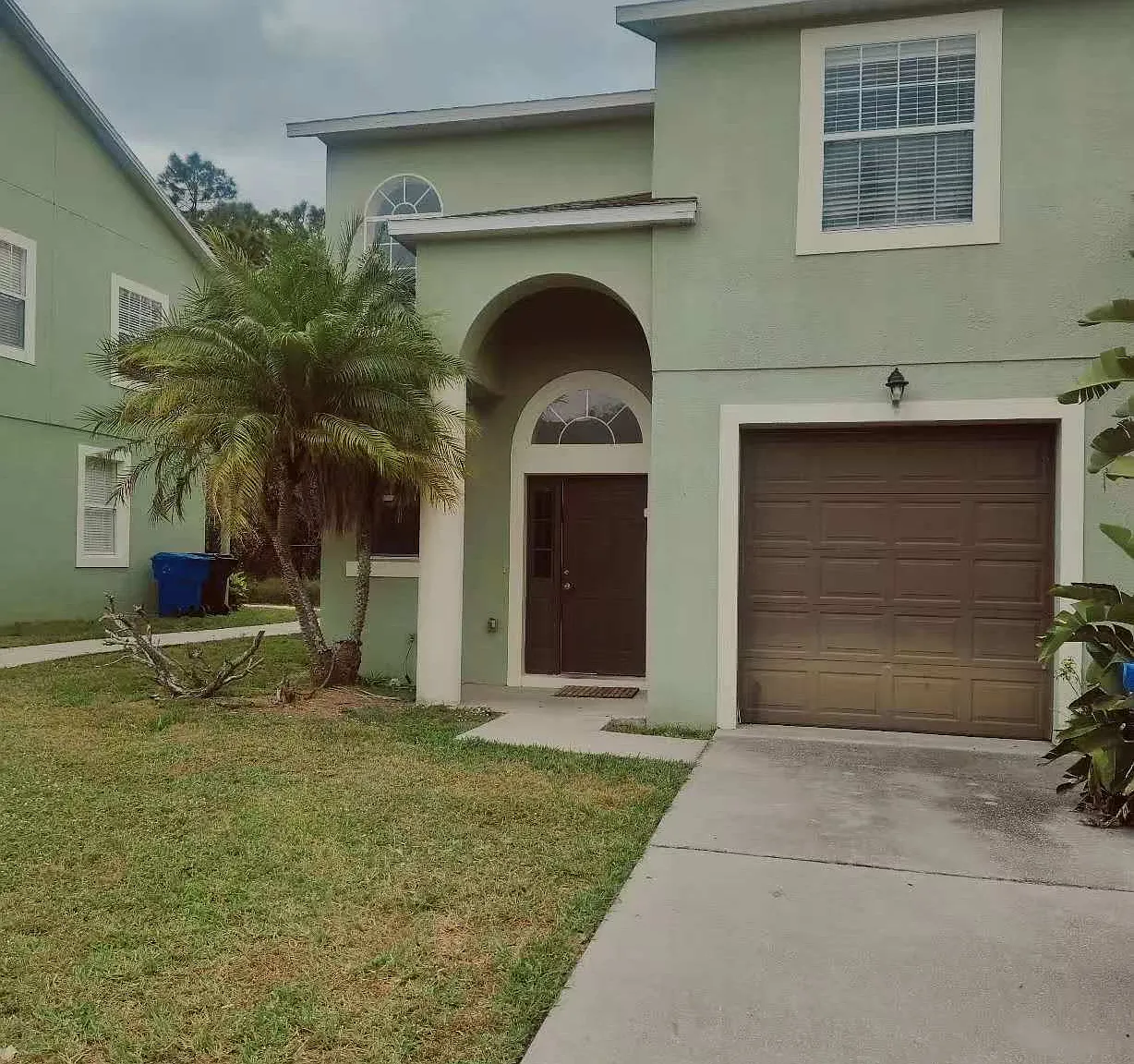2 bed, 2.5 bath, 1600 sqft, $1,500 — Photo 1