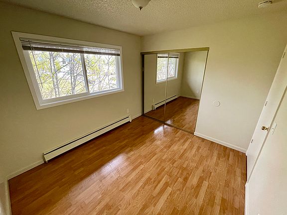 5th image of 1023 W 26th Ave APT 302