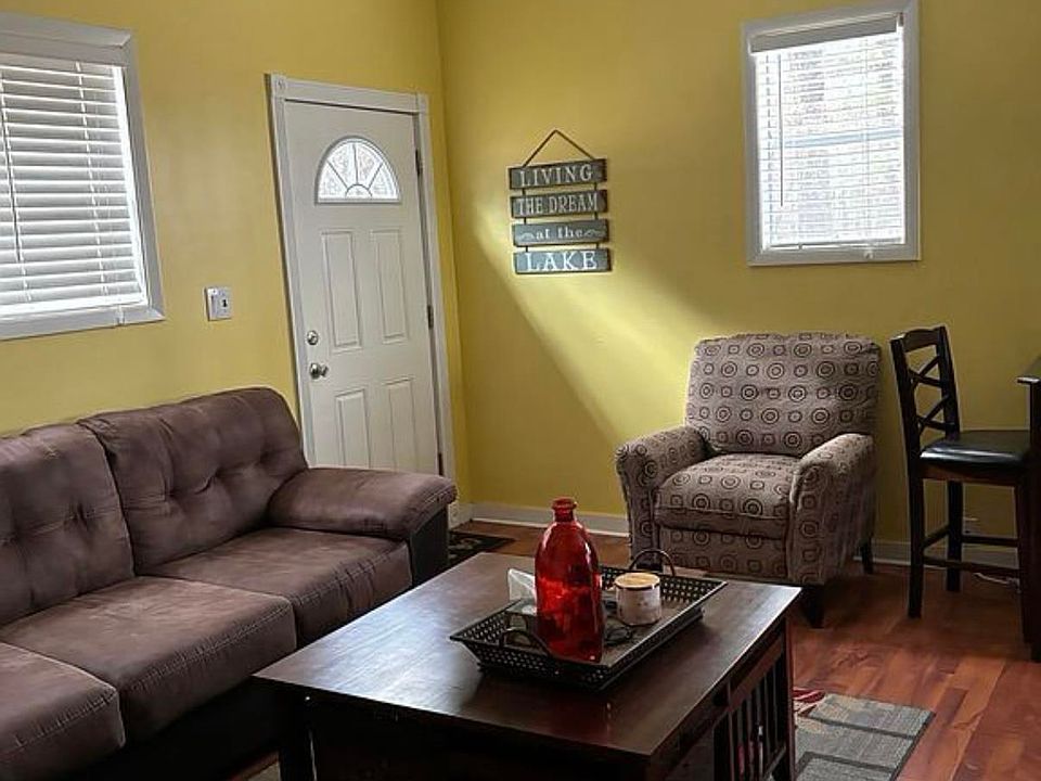 2nd image of 605 County Road 857