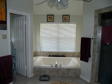 5th image of 9401 Mesa Verde Cir