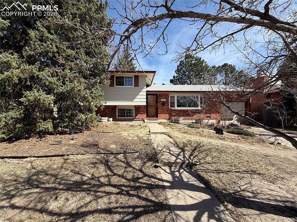 1st image of 2123 Warwick Ln