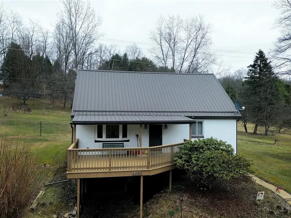 8886 Route 954 Hwy N, Creekside, PA 15732