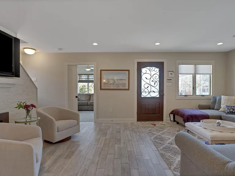 16 N Haverford Ave — Photo 11