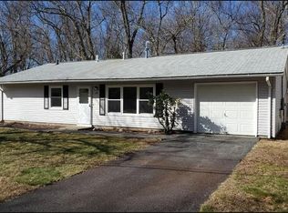 224 Signal Rock Dr, North Kingstown, RI 02852