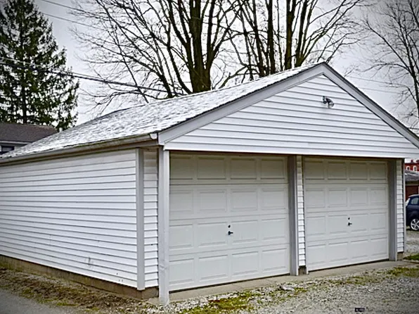 121-125 North Jefferson Street - Garage, 121-125 N Jefferson St, Danville, IN 46122