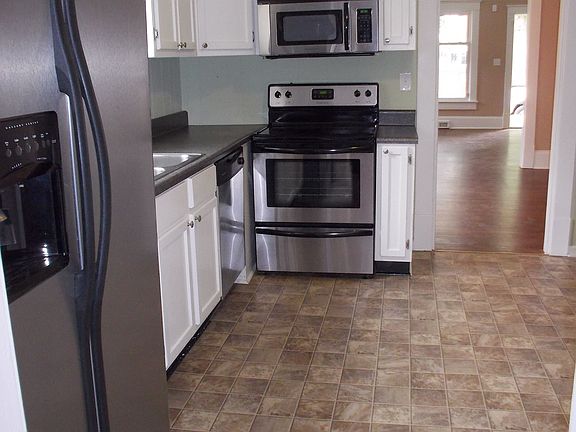 Stainless appliances