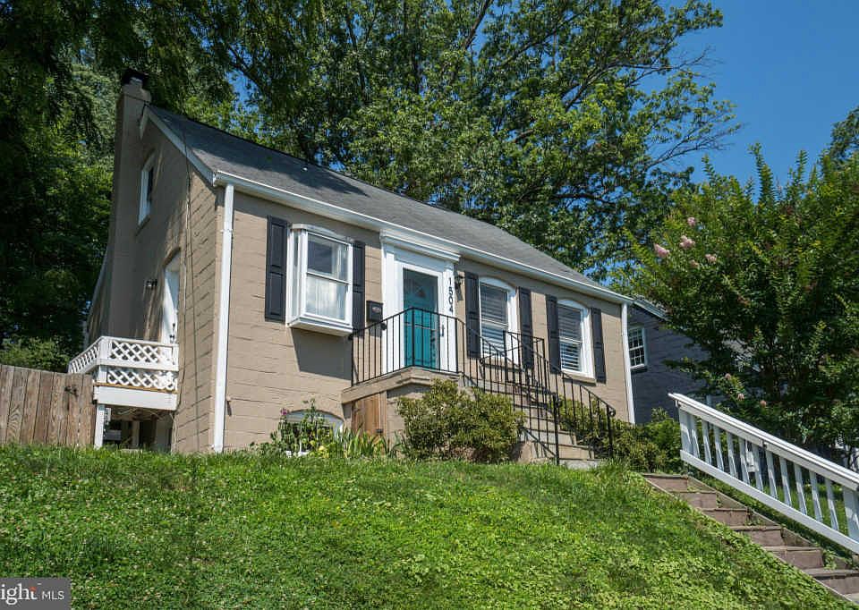 1st image of 1504 N Powhatan St