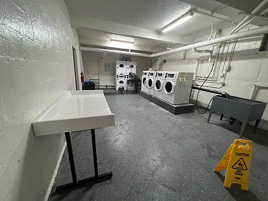 Rented by Contact Realty | media 14