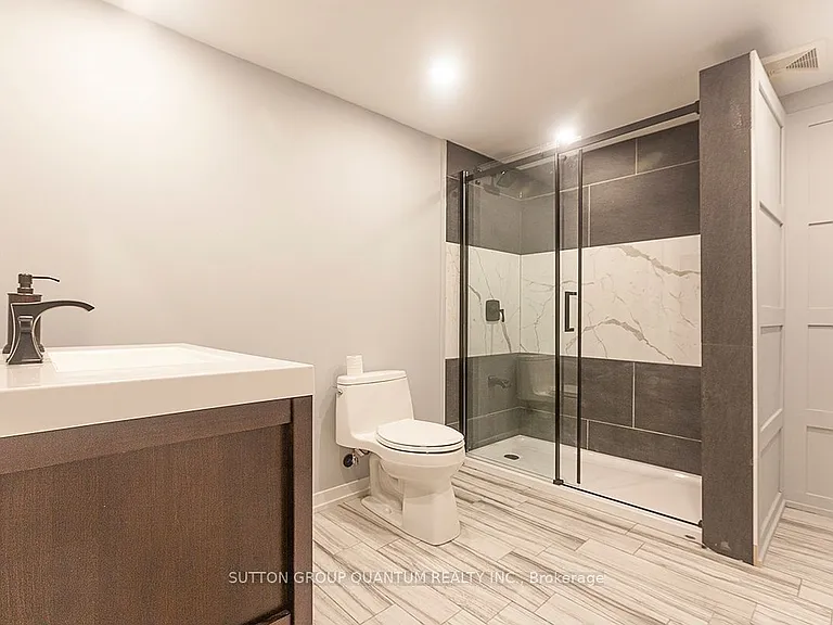 1599 Hallstone Rd — Photo 33