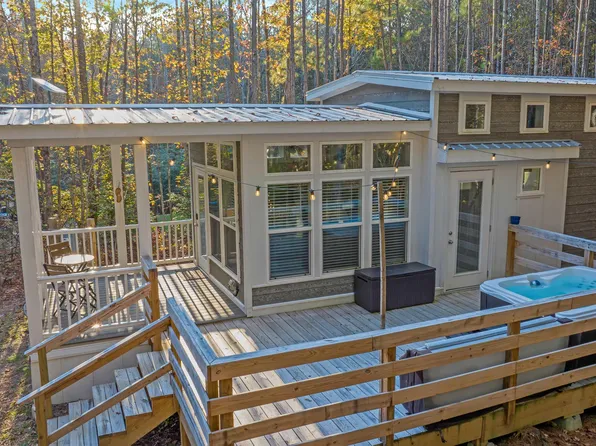 7 County Road 1909, Mentone, AL 35984