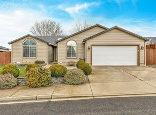 513 Winston Ct, Eagle Pt, OR 97524