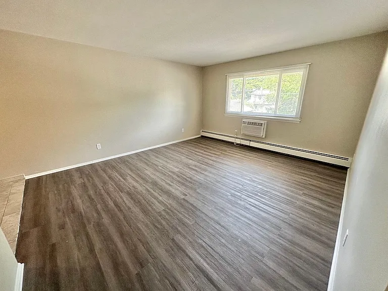 6230 W Main St — Photo 8