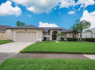 14335 Lord Barclay Dr, Orlando, FL 32837