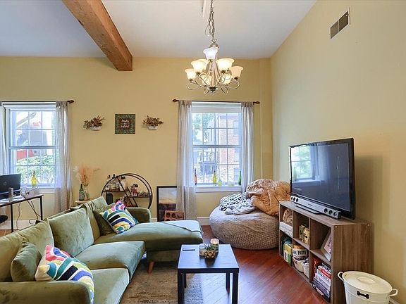 5th image of 231 N Shippen St APT 124