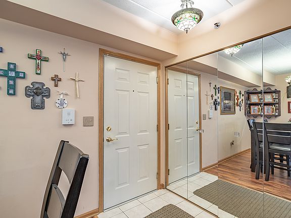 2nd image of 6825 Forestview Dr APT 1C