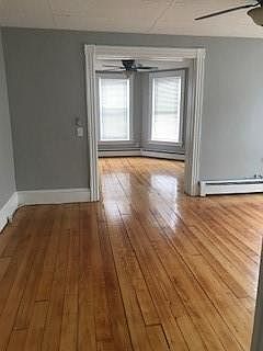4th image of 18 Standish Ave